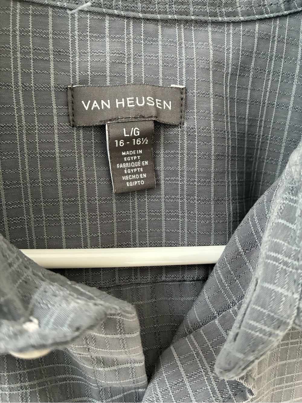 Two Van Heusen Men’s Short Sleeve Shirt - Aqua And Grey - Picture 7 of 10
